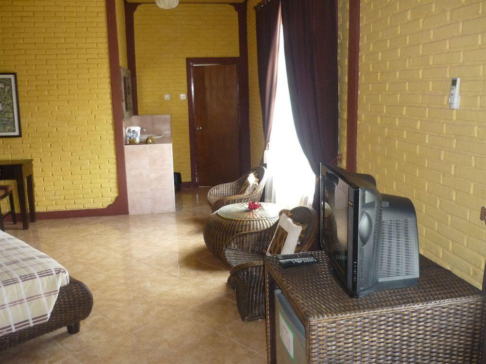 Kudos Guesthouse Ubud Екстериор снимка