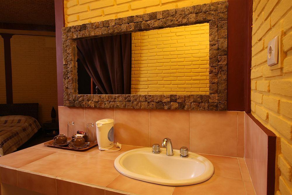 Kudos Guesthouse Ubud Екстериор снимка