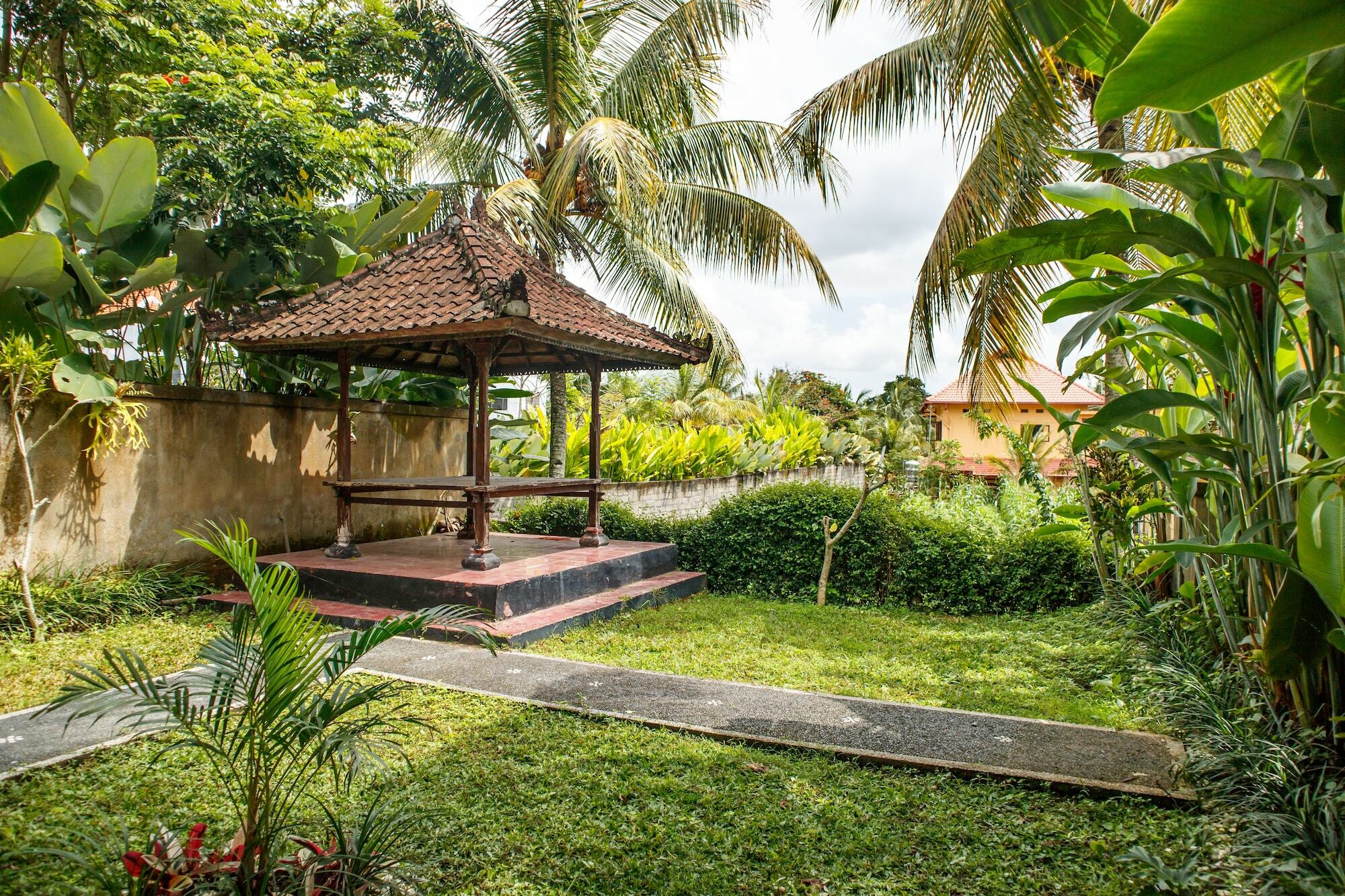 Kudos Guesthouse Ubud Екстериор снимка